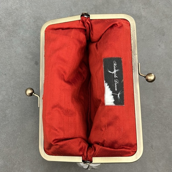 Leaf Print Clutch - Picture 5 of 5